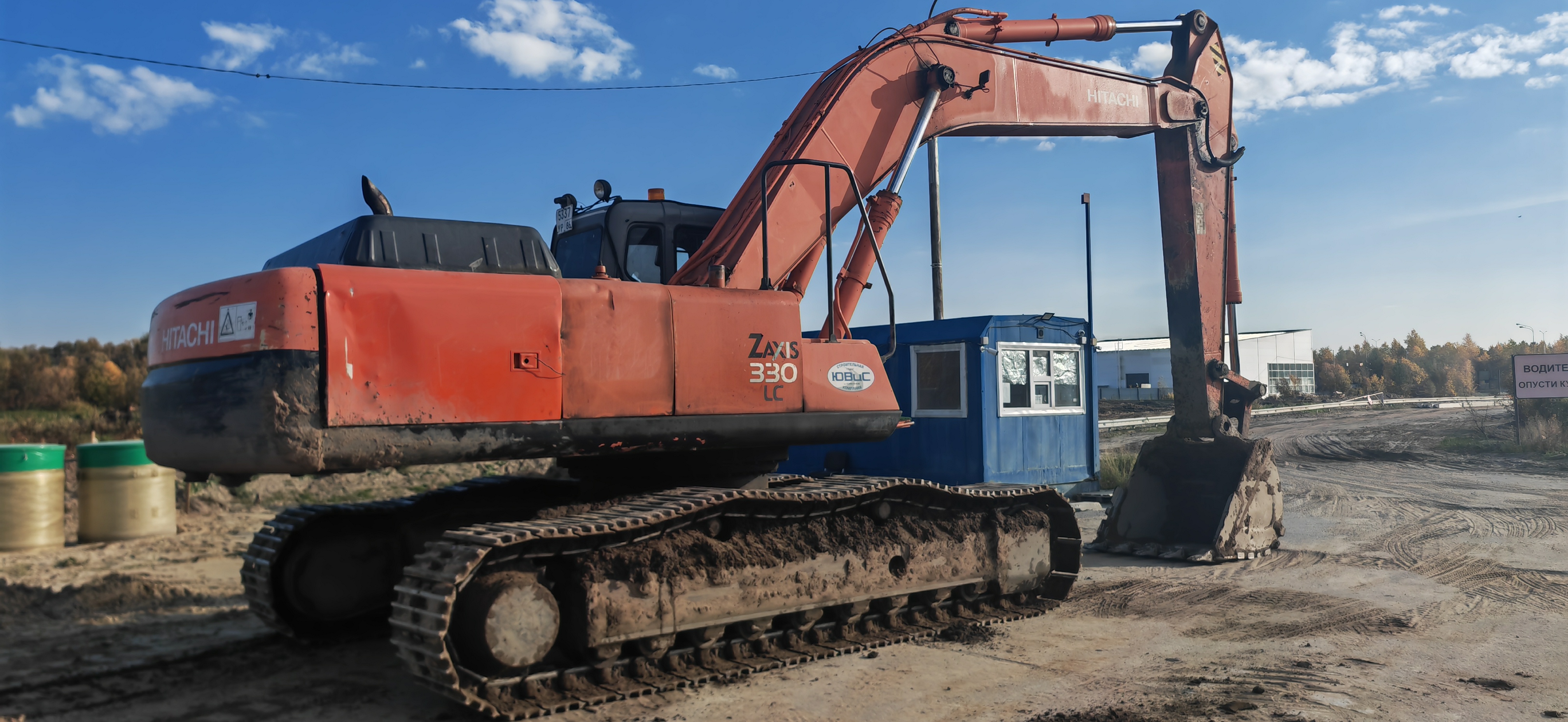 Гусеничный экскаватор Hitachi ZAXIS 330LC, 2005 (4)