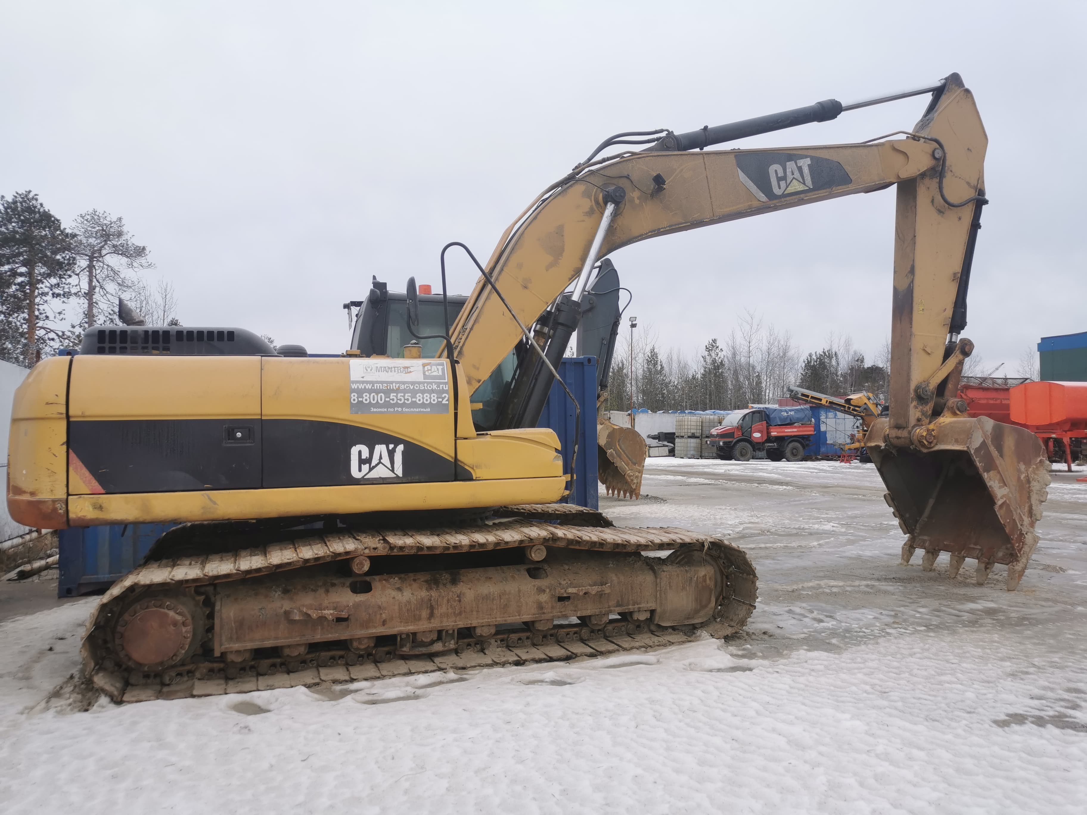 Гусеничный экскаватор CAT 324D L, 2013 (2)