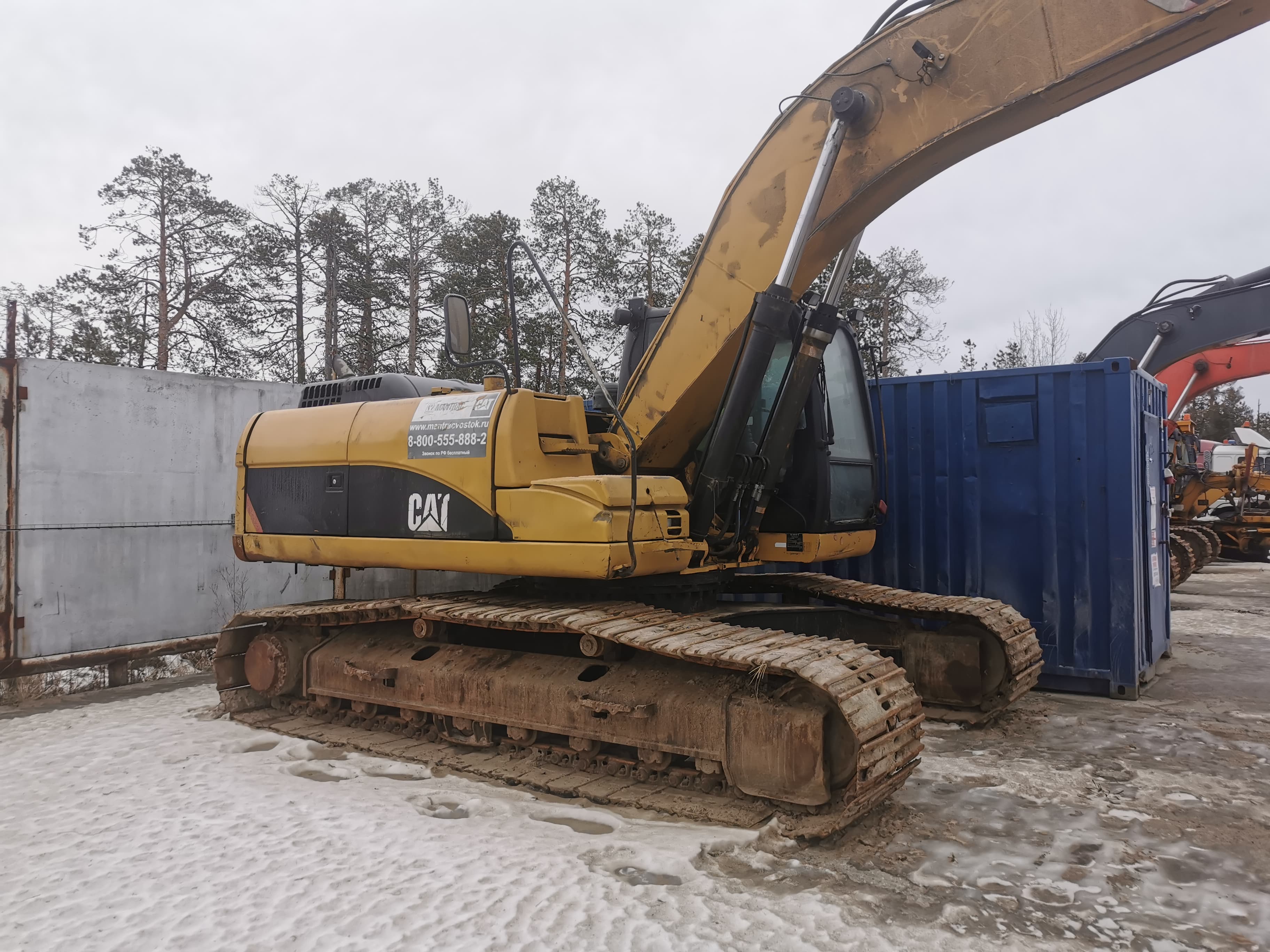 Гусеничный экскаватор CAT 324D L, 2013 (4)