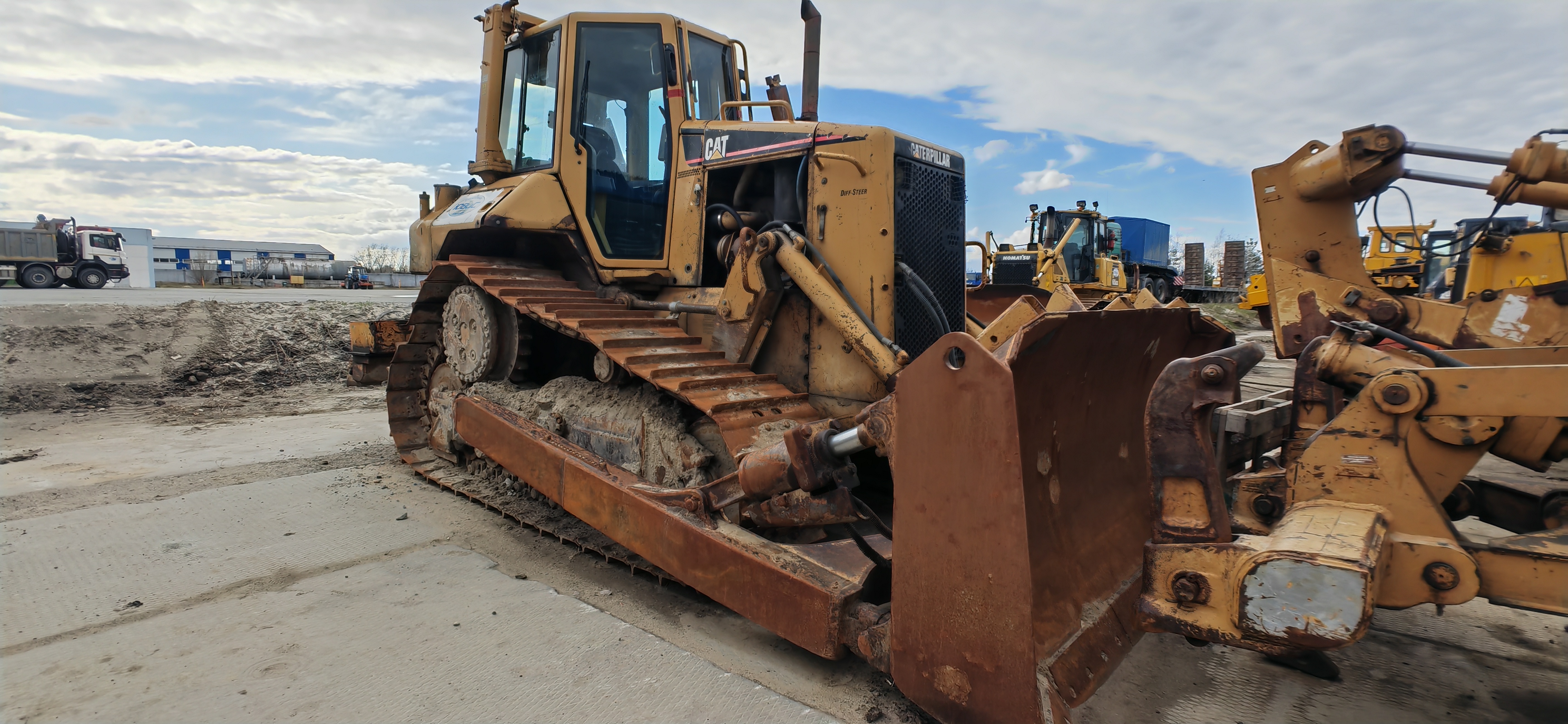 CAT D6N XL, 2007 (2)