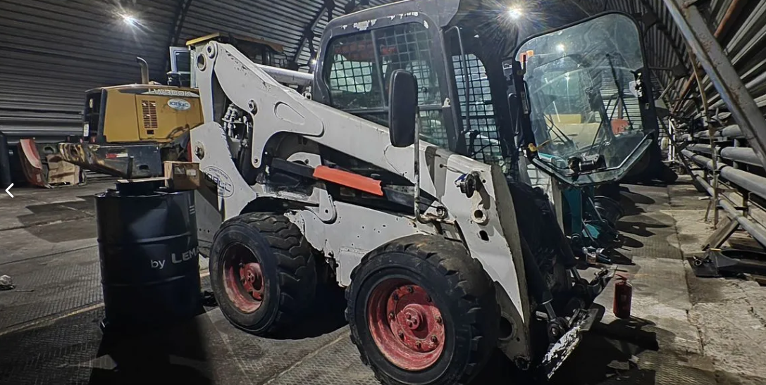 Мини-погрузчик Bobcat S770, 2011 (1)